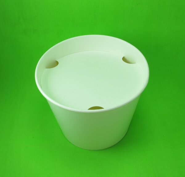 bucket con tapa de papel